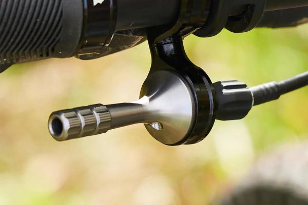 Wolf Tooth ReMote 360, un mando remoto para tija telescópica con diseño de joystick para adaptarse a todas las necesidades
