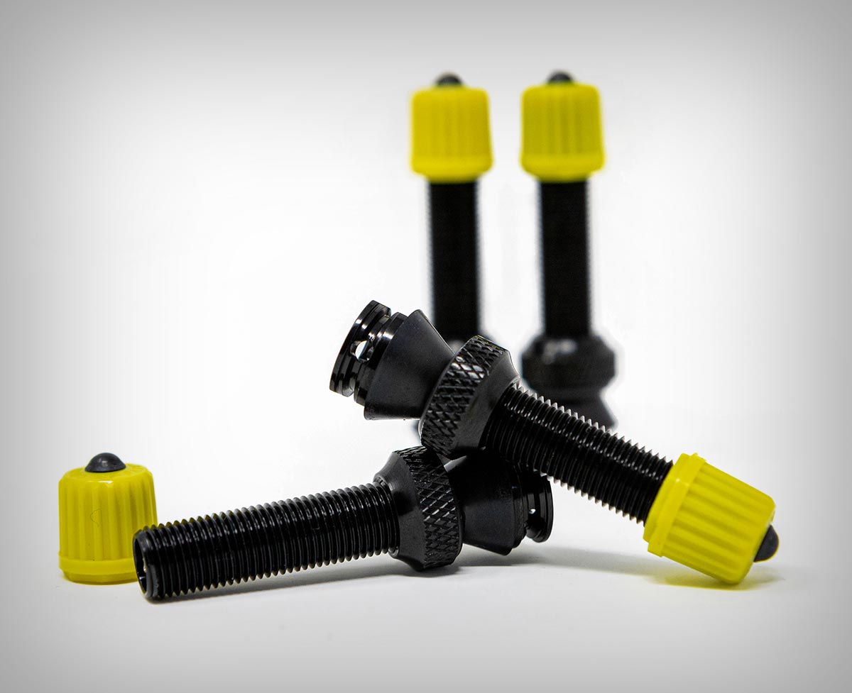 X-Sauce amplía su gama de válvulas tubeless con dos modelos compatibles con mousses antipinchazos