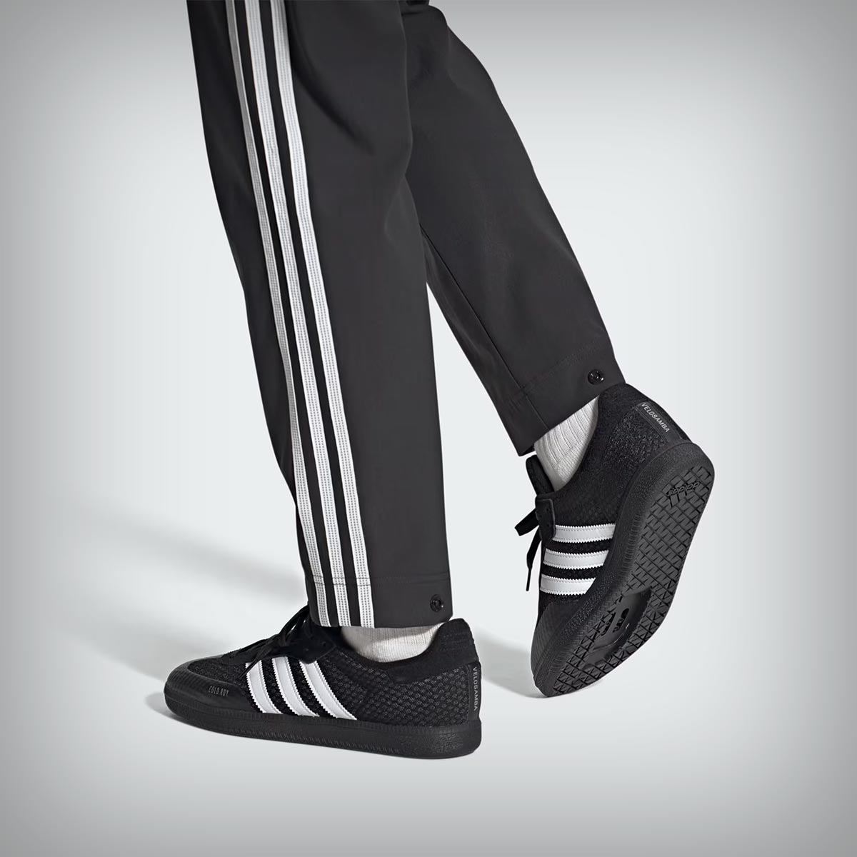 Adidas presenta las Velosamba Cold.Rdy, la versión invernal de sus zapatillas de ciclismo con más estilo