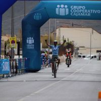 Alejandro Valverde domina por segundo año consecutivo La Indomable UCI Gravel World Series