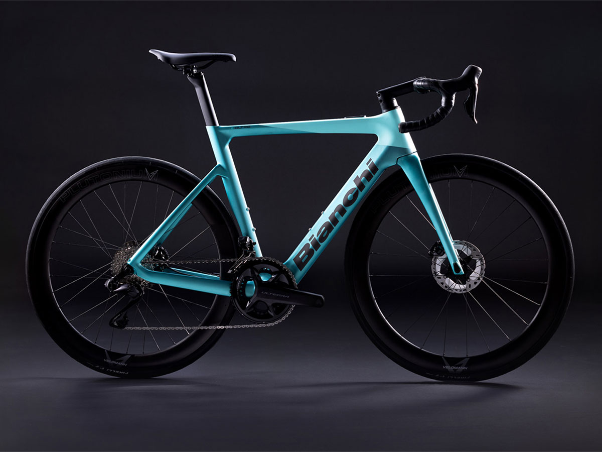 Bianchi e-Oltre, una bici eléctrica de carretera con el motor más avanzado de Mahle, 90 km de autonomía y 11 kilos de peso