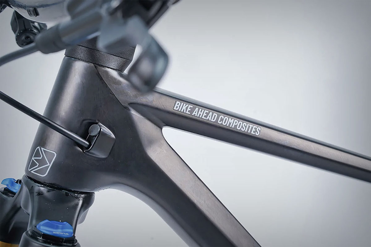 Bike Ahead presenta The Frame HT, un cohete de XC de peso ultraligero con dos montajes a elegir y carbono para aburrir