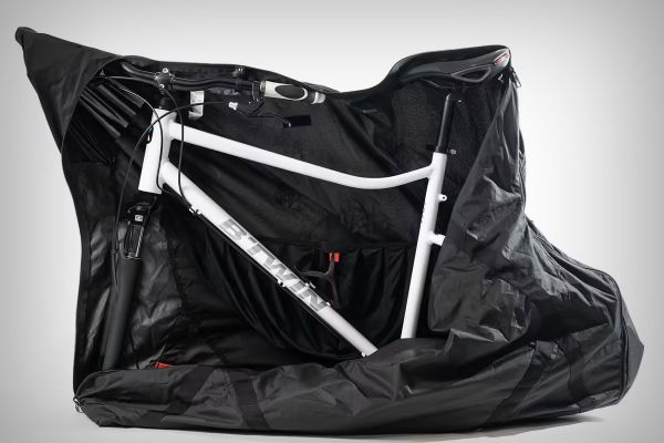 Decathlon tiene la bolsa de transporte más barata del mercado, ideal para llevar la bici en el coche, tren o autocar