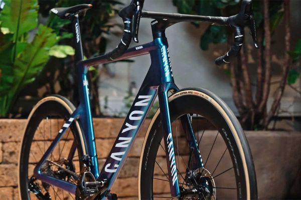 Para verlo: el montaje de la Canyon Aeroad en edición 'Alpecin-Deceuninck'