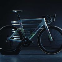 Para verlo: el montaje de la Canyon Aeroad en edición 'World Champion' de Mathieu van der Poel
