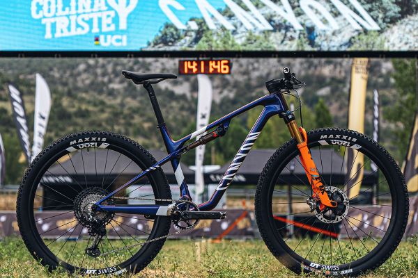 Canyon Bicycles repite como patrocinador de Coline Triste y propone actividades, descuento en la inscripción y planes de entrenamiento