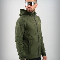 Spiuk ALLTERRAIN, una chaqueta impermeable (con capucha) para hacer ciclismo de montaña con mal tiempo