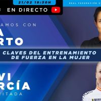 Las claves del entrenamiento de fuerza en el ciclismo femenino con Bea Porto (preparadora física) y Mavi García (ciclista profesional)