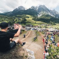 Todo a punto para la tercera ronda de la Copa del Mundo de Descenso en Leogang (Austria): el programa de carreras