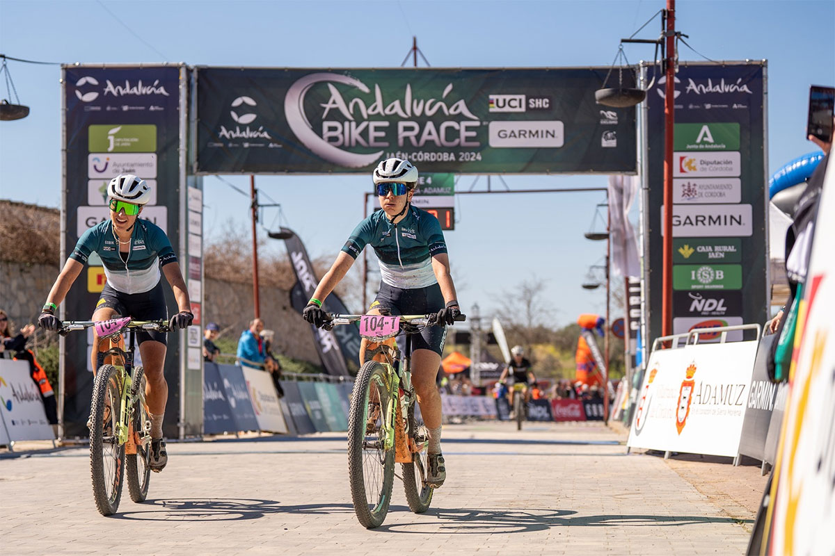 Andalucía Bike Race 2024: Diego Rosa y Casey South se imponen en la cuarta etapa, Janina Wust y Rosa Van Doorn repiten victoria