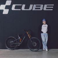 Jess Blewitt se une al Cube Factory Racing Team