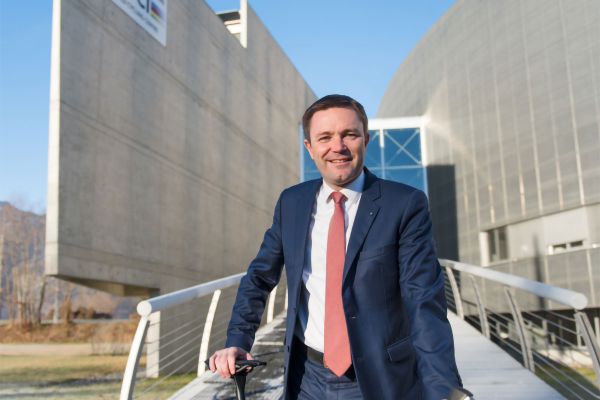 David Lappartient, presidente de la UCI, presenta su candidatura a la presidencia del COI en 2025