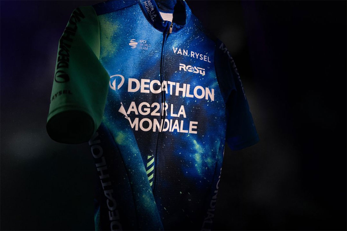 El cambio de imagen y estrategia de Decathlon llega a la Copa del Mundo de XCO y al pelotón WorldTour