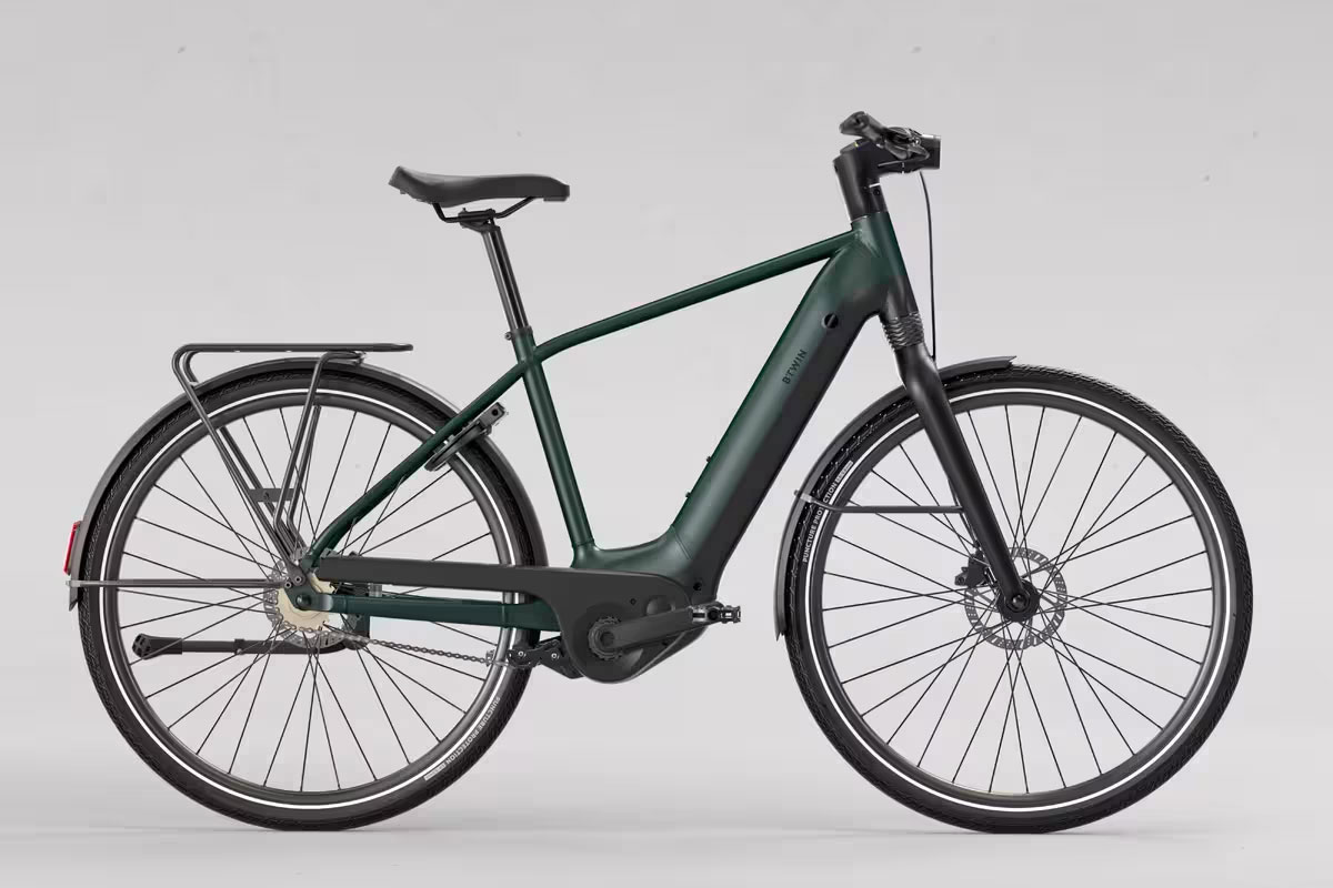 Las dos mejores bicicletas eléctricas urbanas de Decathlon para decir adiós al coche en la ciudad