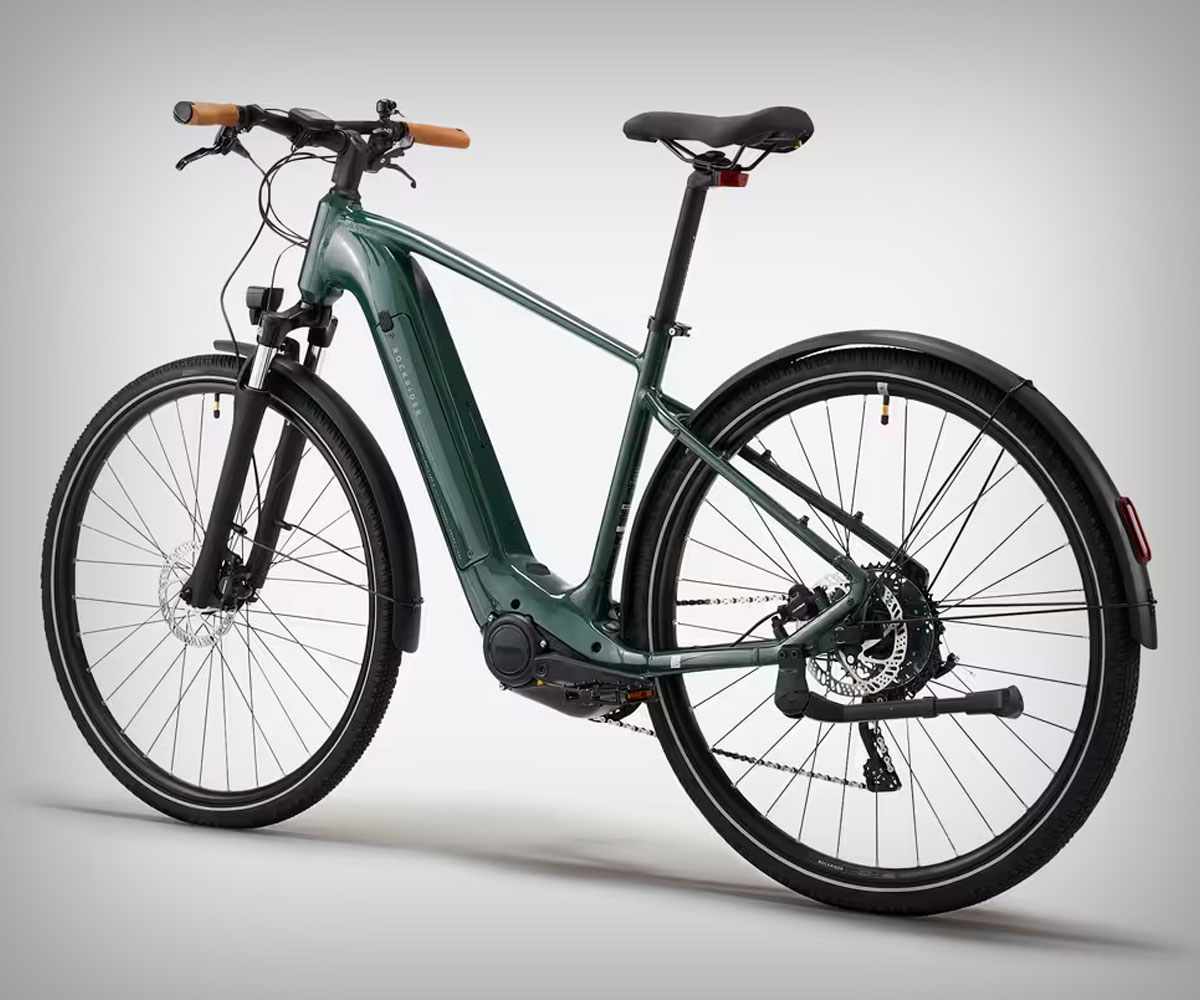 Las dos mejores bicicletas eléctricas urbanas de Decathlon para decir adiós al coche en la ciudad