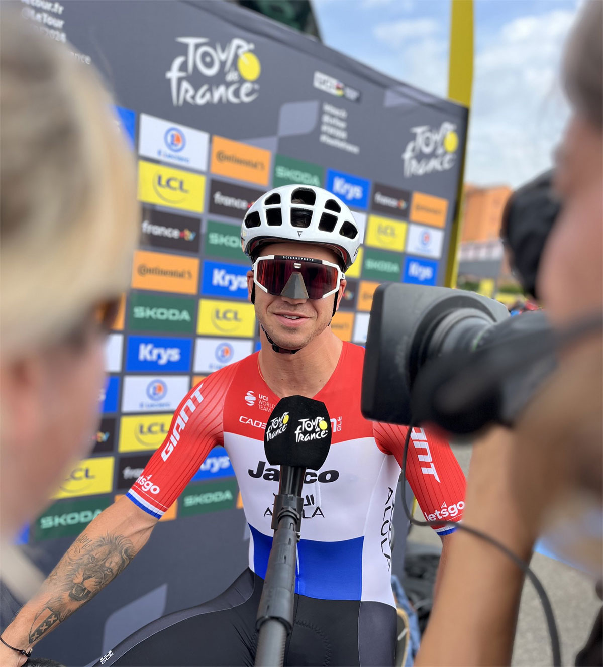 ¿Gafas de ciclismo con nariz aerodinámica? Dylan Groenewegen lleva en el Tour de Francia unas Scicon nunca antes vistas