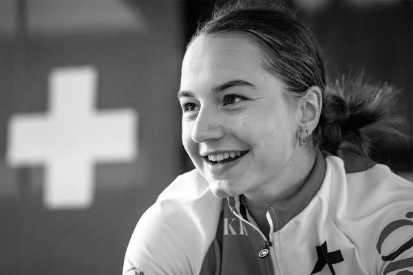 La UCI retira el dorsal 84 en memoria de Muriel Furrer