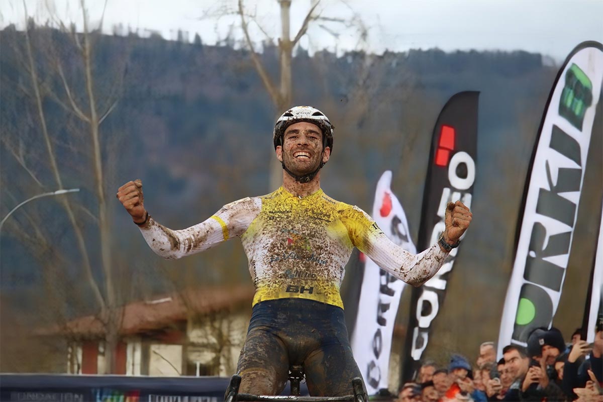 Felipe Orts y Lucía González revalidan su título en el Campeonato de España de Ciclocross 2024