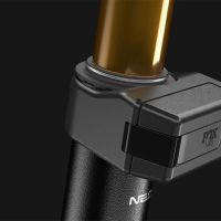 FOX Transfer NEO, llega la primera tija telescópica inalámbrica (y la más cara) de la marca