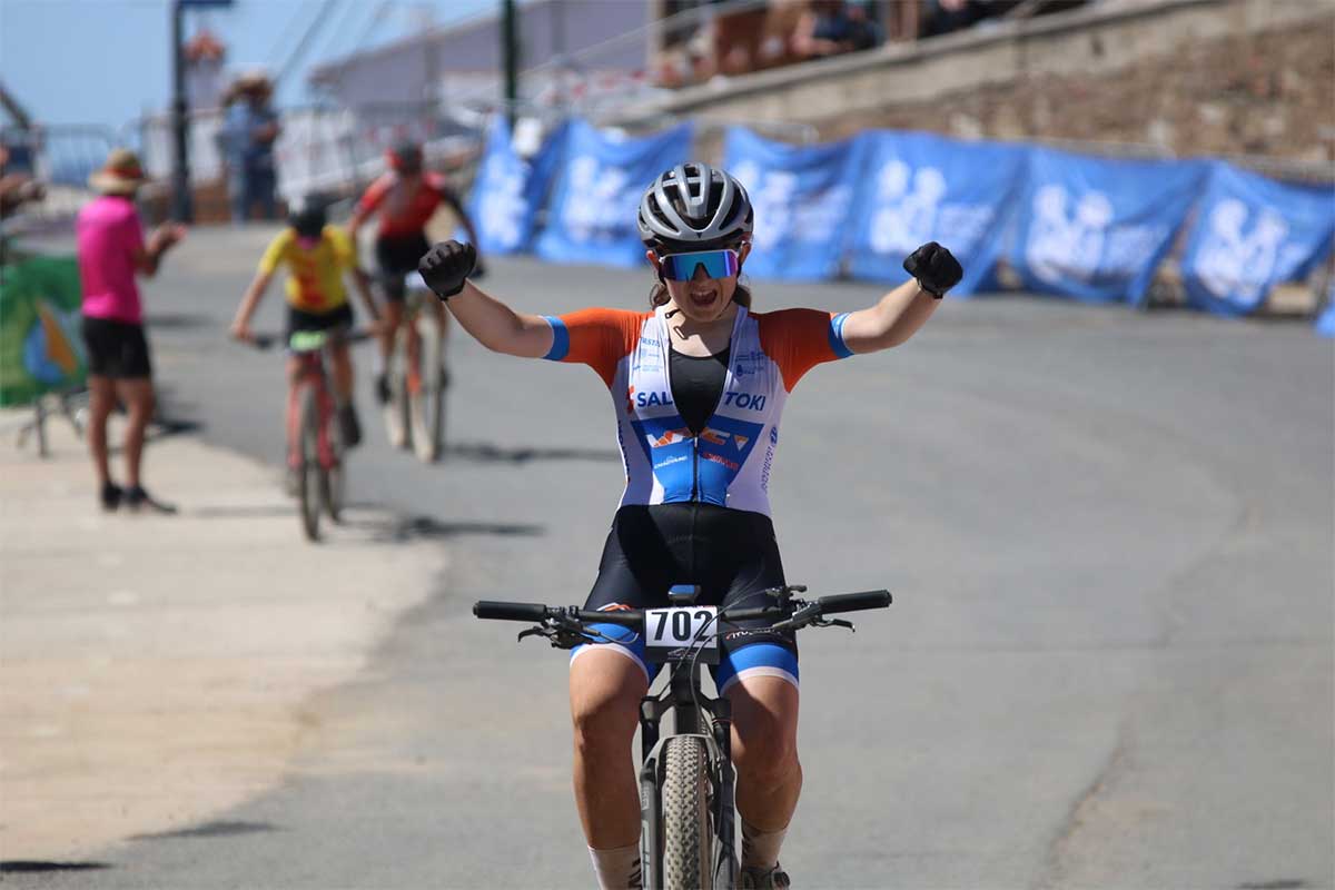 David Valero y Estíbaliz Sagardoy se proclaman campeones de España de XCO en El Almendro