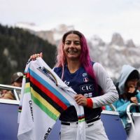 Campeonato del Mundo de Enduro 2024: Isabeau Courdurier y Alex Rudeau se llevan el maillot arcoíris en Val di Fassa