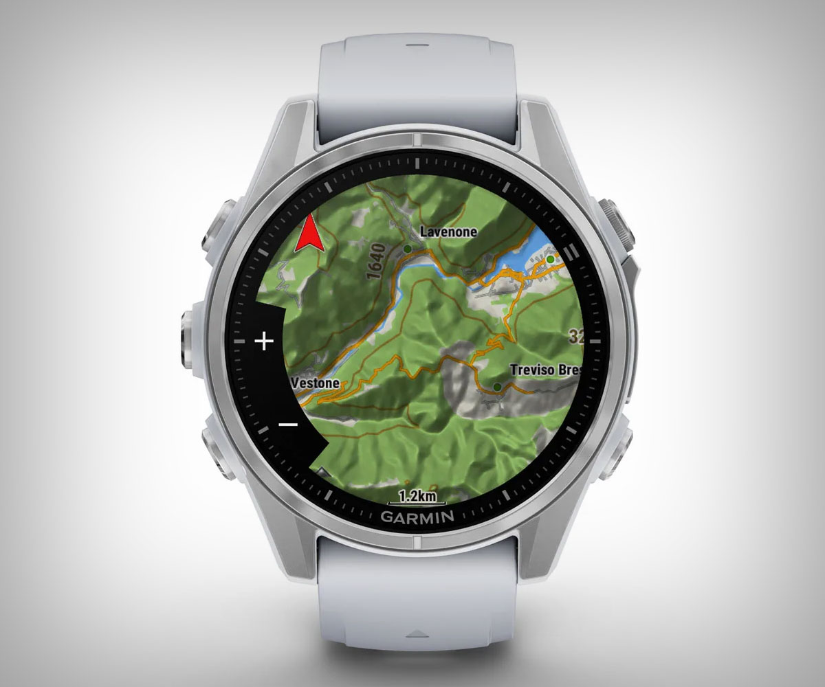 Cazando ofertas: el Garmin fēnix 8, el smartwatch multideporte más avanzado de la marca, a precio mínimo en Amazon