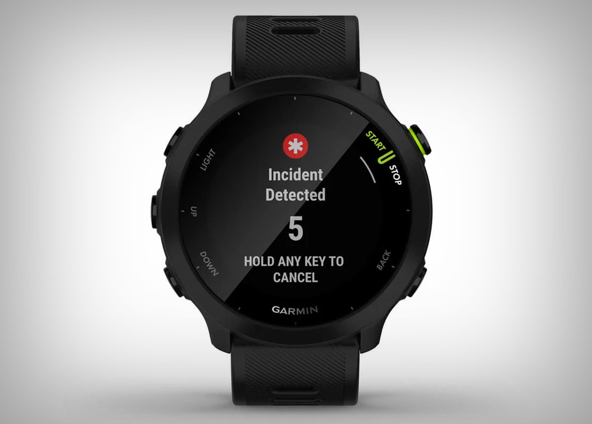 El Garmin Forerunner 55 con GPS, varios modos deportivos y autonomía de hasta 14 días, a precio mínimo en Amazon