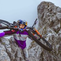 Gee Atherton está de vuelta con Ridgeline V: Resistance, su regreso al MTB más extremo