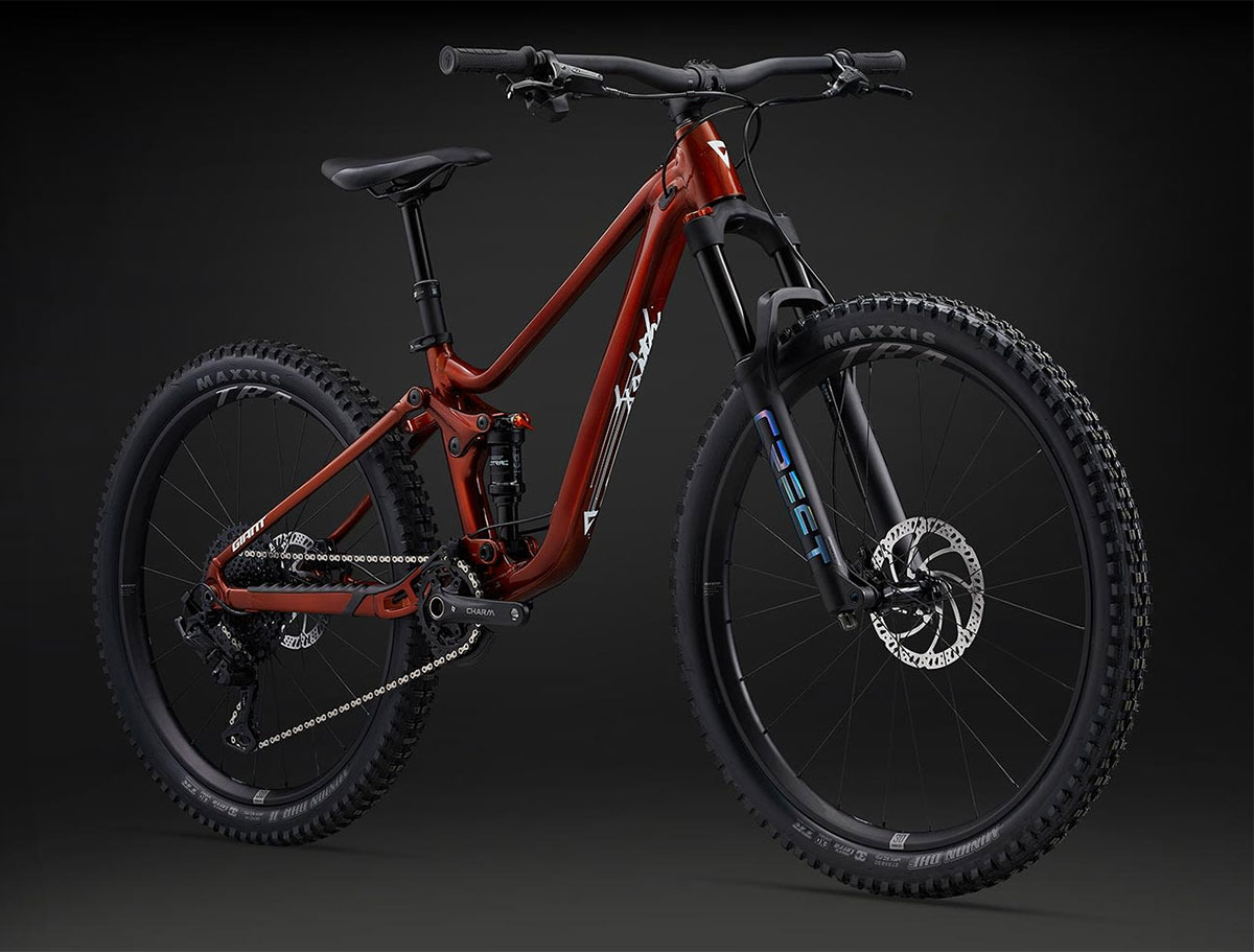 Giant presenta la Faith, una bicicleta de Trail de alto rendimiento diseñada para las jóvenes promesas del Gravity