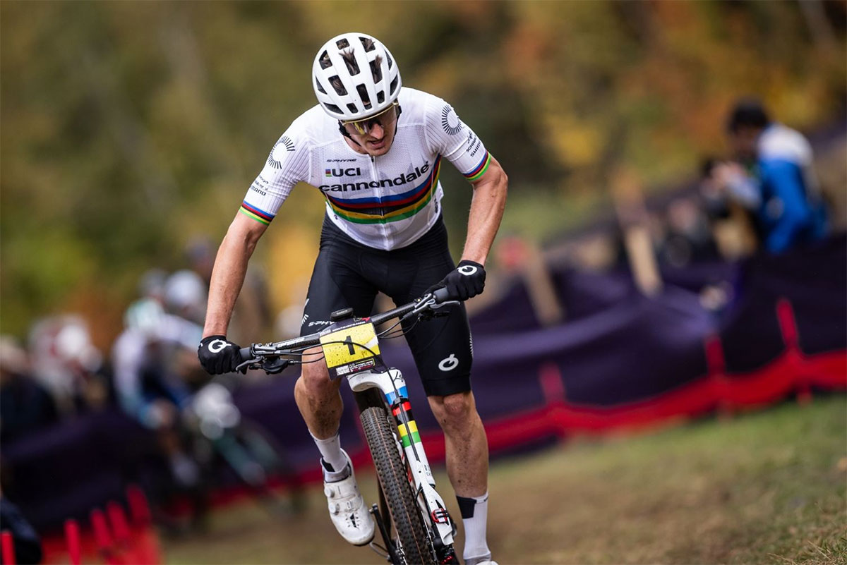 Los mejores momentos del XCO (Élite) de la Copa del Mundo de Mont-Sainte-Anne