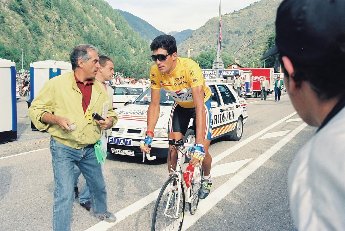La historia del maillot amarillo: el símbolo dorado que el periodismo creó para el Tour de Francia