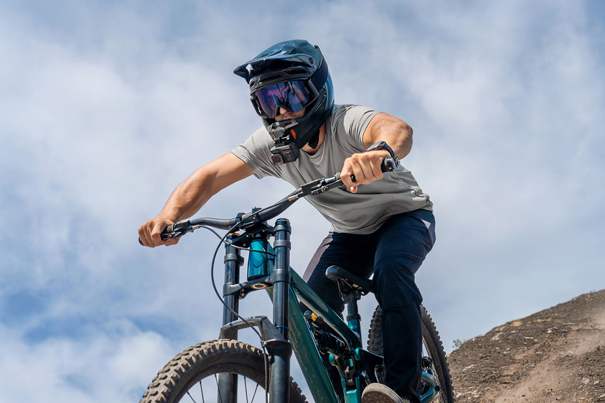 Insta360 Ace Pro 2: la nueva cámara de acción con IA y calidad 8K para los ciclistas más aventureros