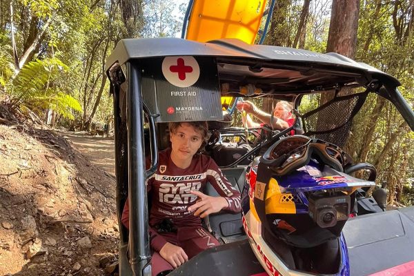 Jackson Goldstone, tras su grave caída en la Red Bull Hardline Tasmania: "Uno de los mayores accidentes de mi vida"