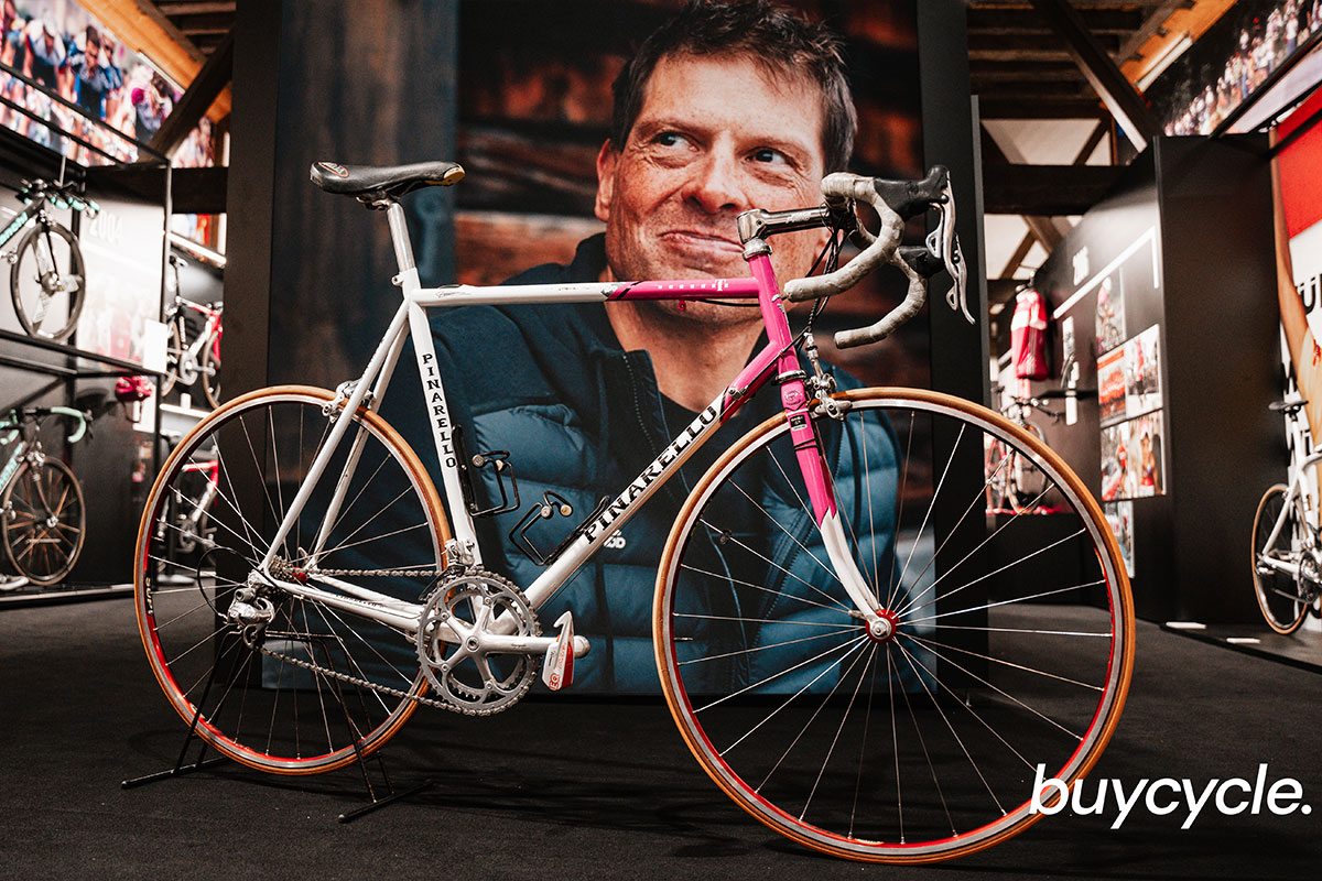 Jan Ullrich pone en subasta su legendaria bicicleta de carreras Pinarello en buycycle para el desarrollo de jóvenes promesas ciclistas
