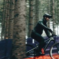 Cómo aprender a elegir la mejor trazada con Kenta Gallagher, entrenador del Cannondale Factory Racing