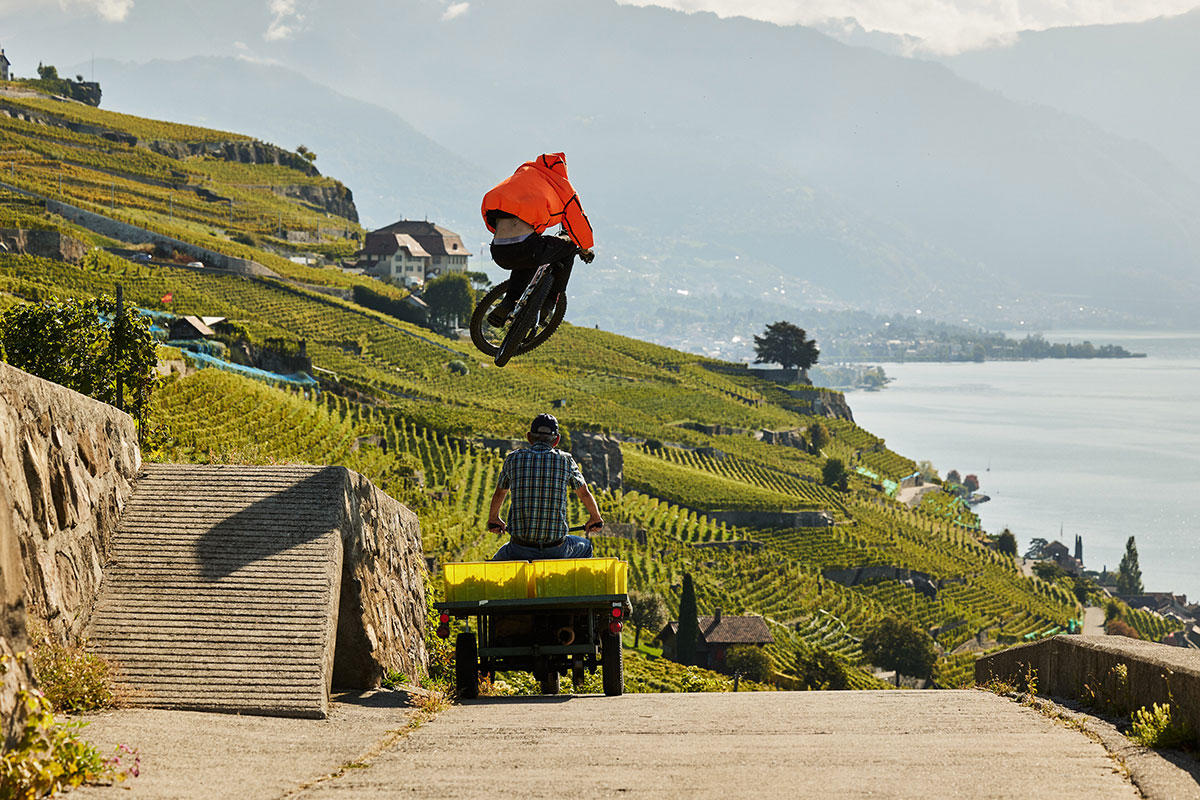 Kriss Kyle estrena cortometraje en los viñedos suizos de Lavaux, un paisaje declarado Patrimonio de la Humanidad por la UNESCO