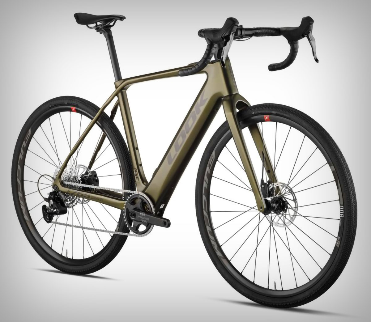 LOOK presenta la gama E-765: dos bicicletas eléctricas ligeras y potentes para carretera y gravel