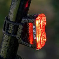 Las tres luces traseras con función diurna más potentes y económicas disponibles en Amazon