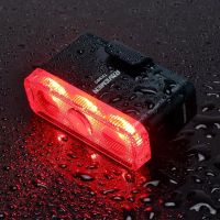 Las tres luces traseras (con función de luz diurna) más potentes y económicas que se pueden encontrar en Amazon