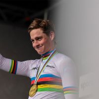 Mathieu van der Poel podría renunciar al Mundial de Carretera de 2025: "Siempre he querido ganar el Mundial de Mountain Bike"
