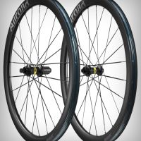 Mavic presenta las Allroad SL Carbon, unas ruedas aerodinámicas de carbono para los ciclistas de gravel más exigentes