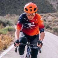 Mona Mitterwallner, tricampeona mundial de MTB, se pasa a la carretera con el Human Powered Health