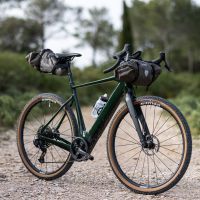 Moustache Bikes llama a revisión a tres modelos de 2018 a 2024 por riesgo de rotura en la horquilla de carbono