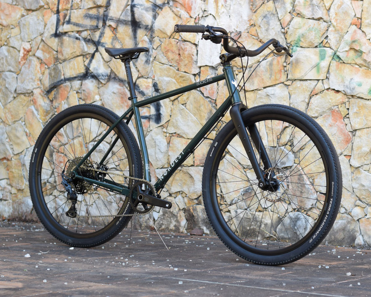 Nordest Cycles presenta la 3003, una singular bici de gravel con cuadro de acero en edición limitada