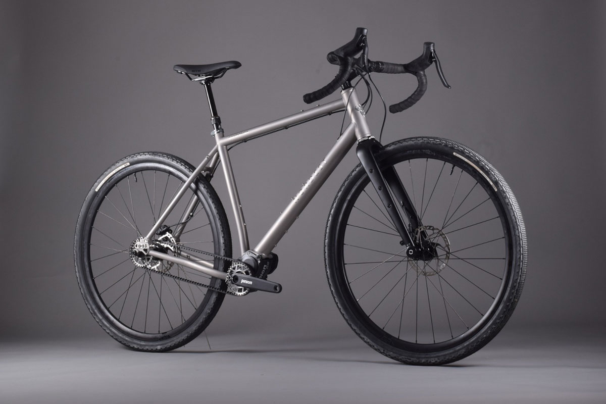 Nordest Cycles presenta la Candonga 2 Ti: una bici de gravel con cuadro de titanio compatible con transmisión Pinion