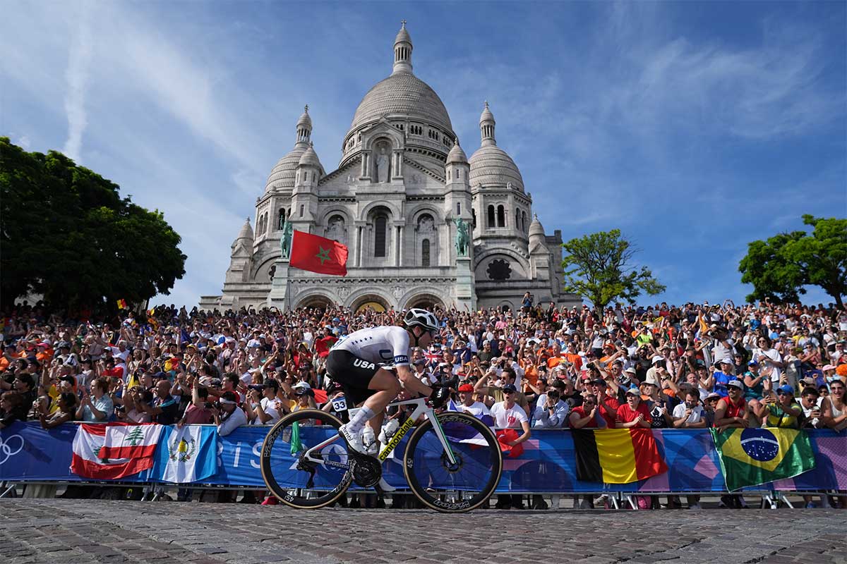 JJ.OO París 2024: Kristen Faulkner da la sorpresa y se lleva el oro en la prueba femenina de ciclismo en ruta