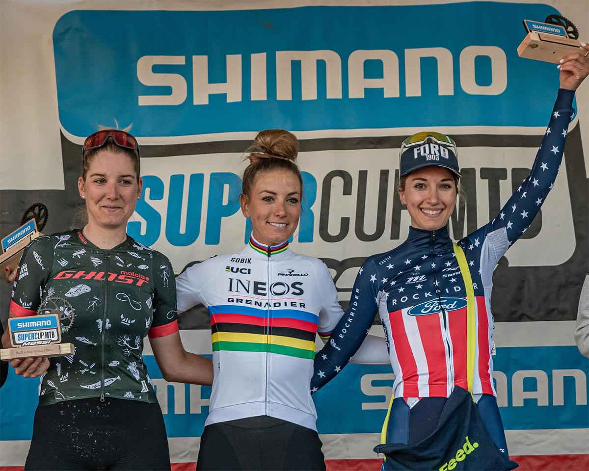 Pauline Ferrand-Prévot gana con comodidad la Shimano Super Cup Massi de La Nucía