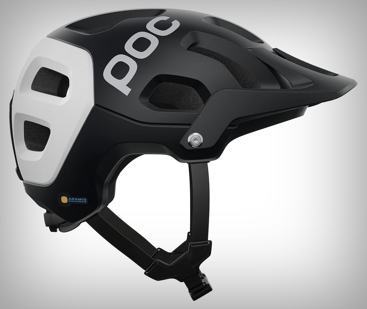 El POC Tectal Race MIPS, un casco tope de gama perfecto para Enduro, Trail y e-MTB, a mitad de precio en Amazon