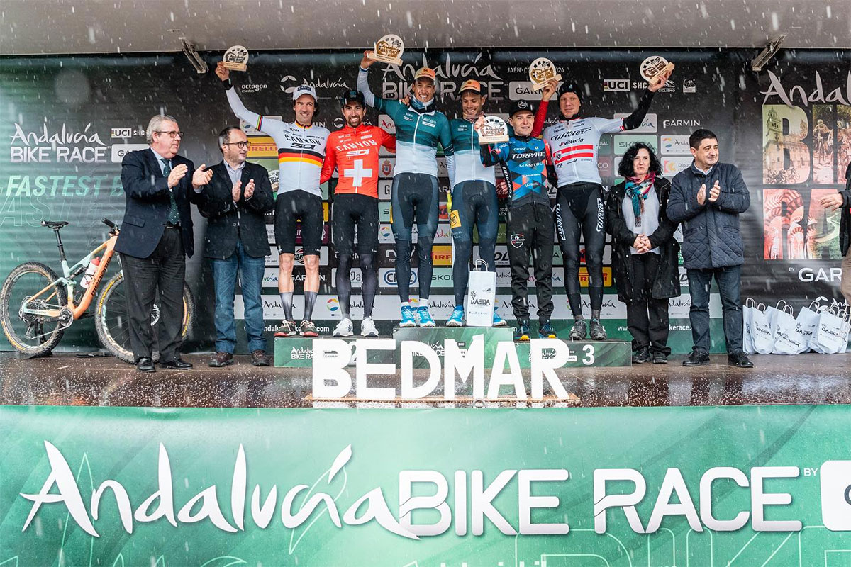 Andalucía Bike Race 2024: Wout Alleman y Hans Becking se imponen al sprint en la primera etapa, Txell Figueras y Claudia Peretti ganan en féminas