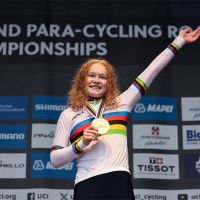 Puck Pieterse se hace con el maillot arcoíris en la prueba Sub23 de Ruta del Mundial de Zúrich
